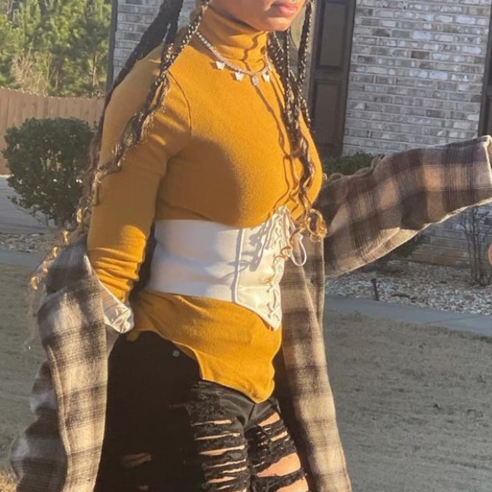 Mustard yellow fall turtle neck shirt long sleeve shirt💛